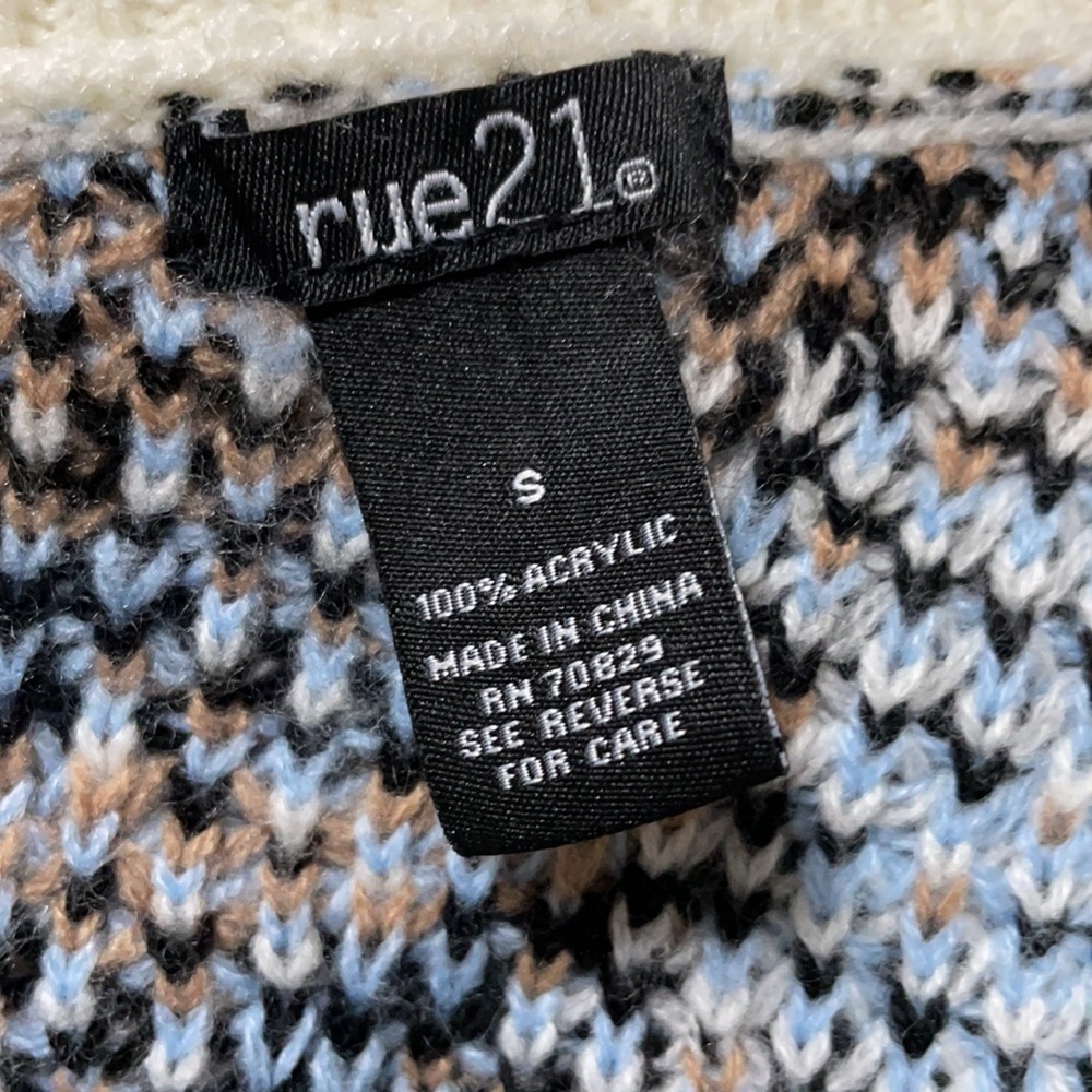 Rue 21 Taupe Plaid Print Destructed Hem Crop Sweater Small - Picture 7 of 8